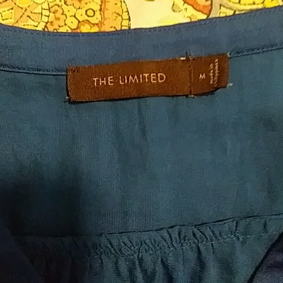 Top - Picture 2 of 4